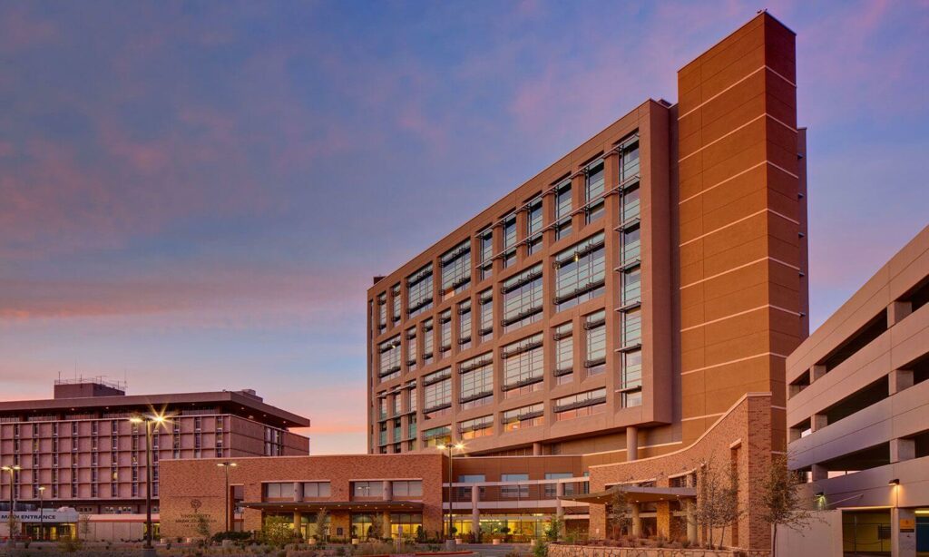 EL PASO CHILDREN'S HOSPITAL - MNK Architects